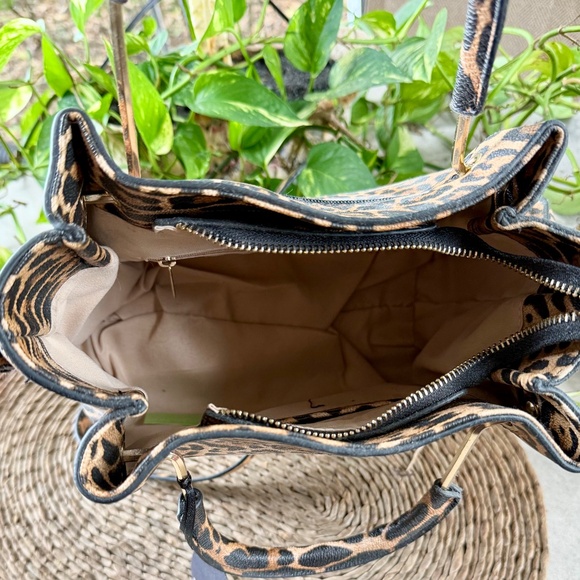Leopard Print Bag⭐️ Stunning DESIGNER INSPIRED SHOULDER HANDBAG NEW W/TAGS - Picture 6 of 15